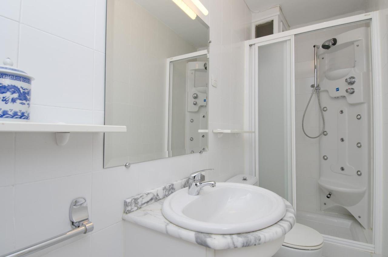 Apartamento Paseo Del Prado II En Madryt Zewnętrze zdjęcie