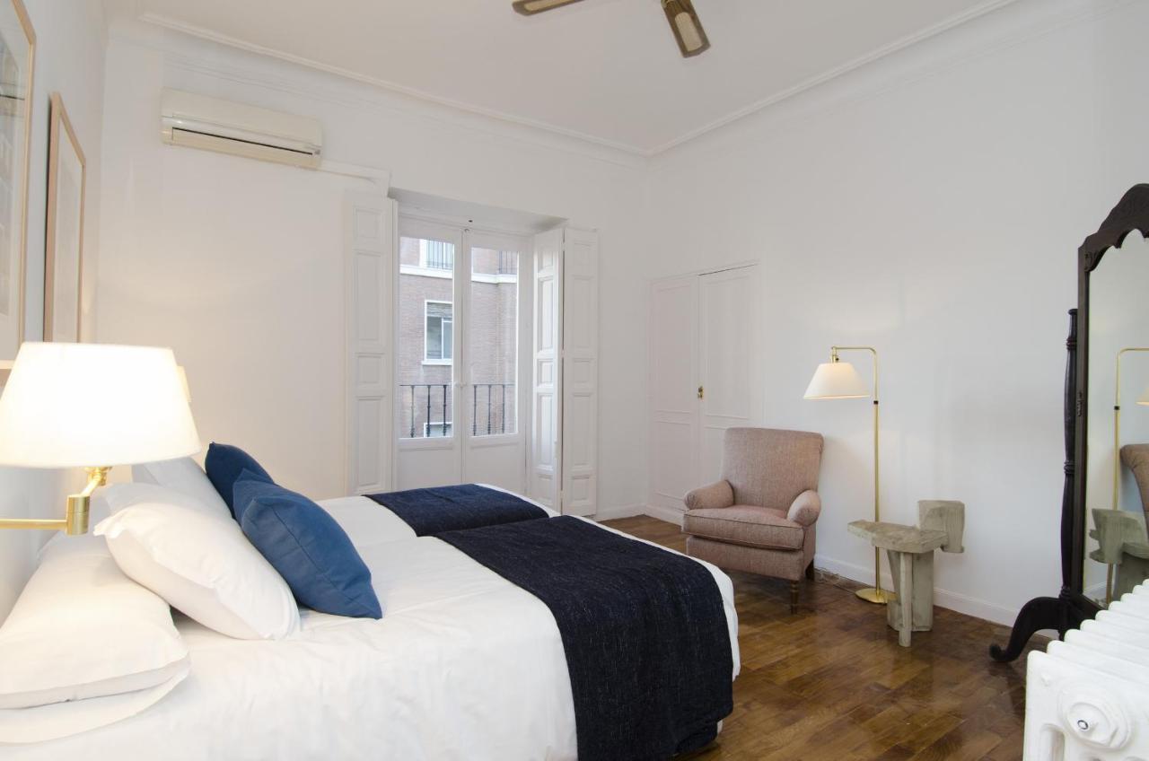 Apartamento Paseo Del Prado II En Madryt Zewnętrze zdjęcie