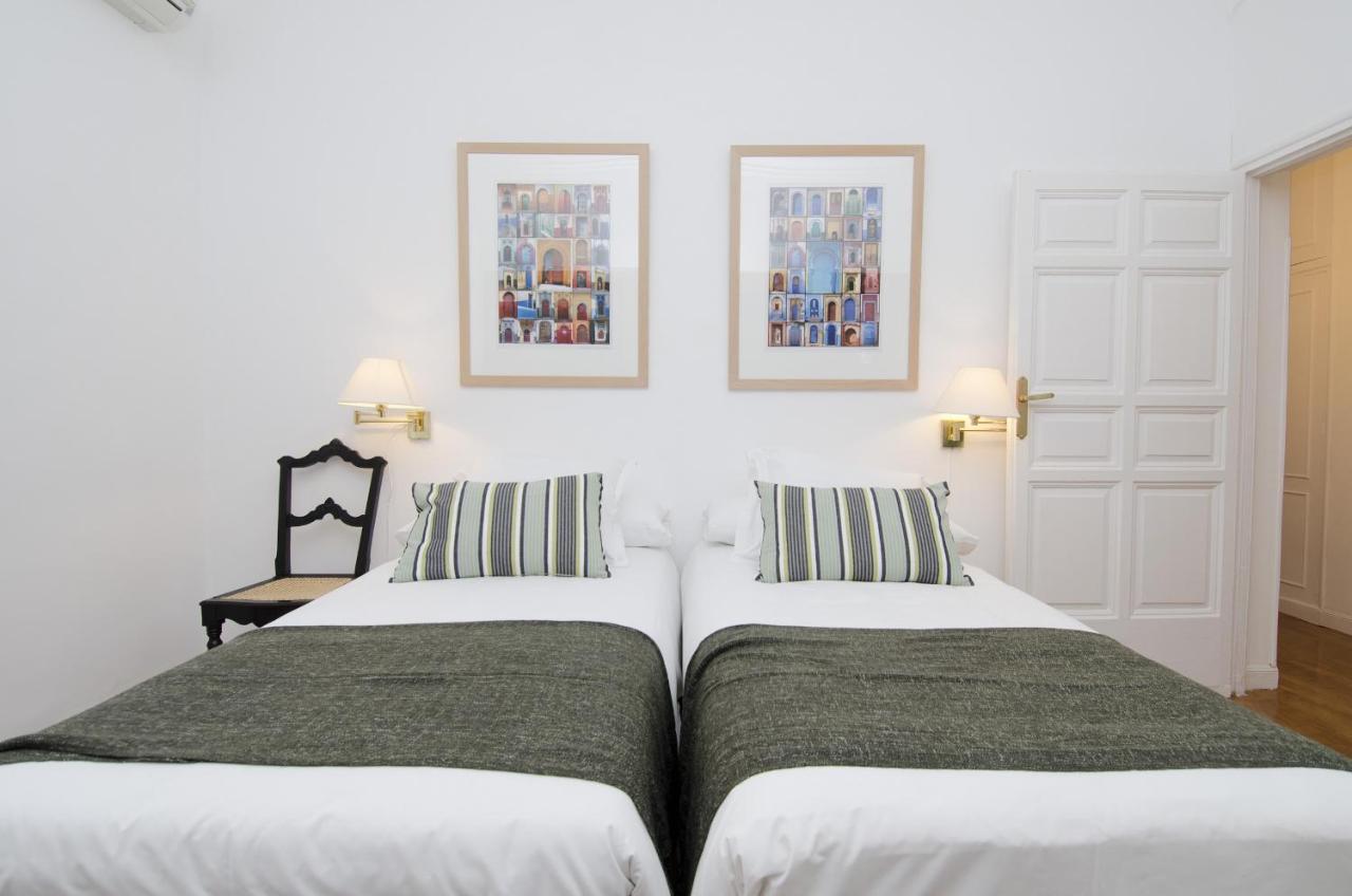 Apartamento Paseo Del Prado II En Madryt Zewnętrze zdjęcie