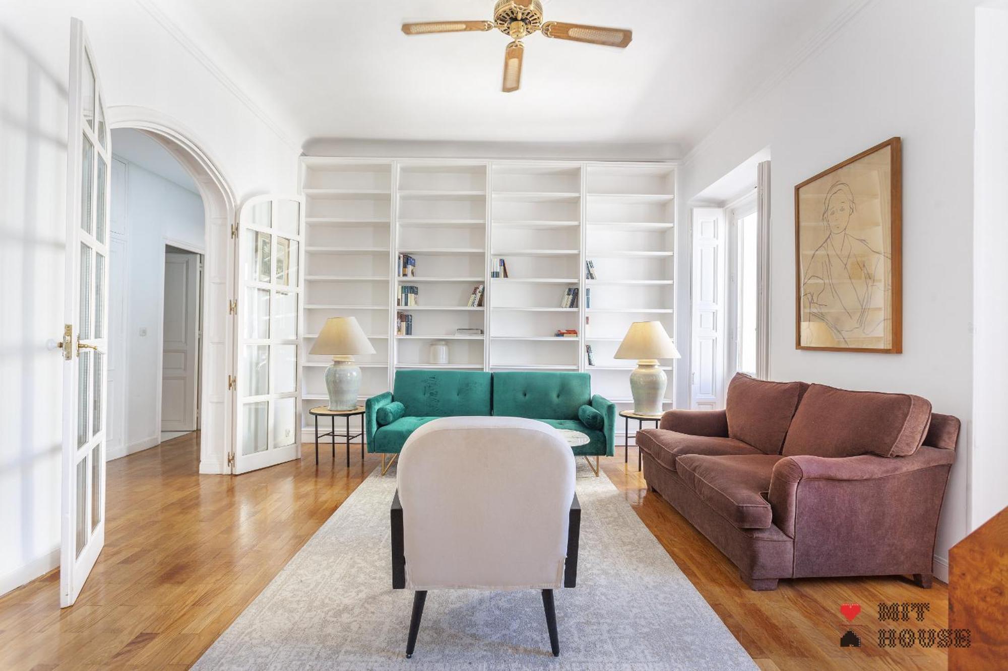 Apartamento Paseo Del Prado II En Madryt Zewnętrze zdjęcie